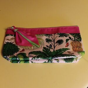 Estee Lauder Cosmetic Bag